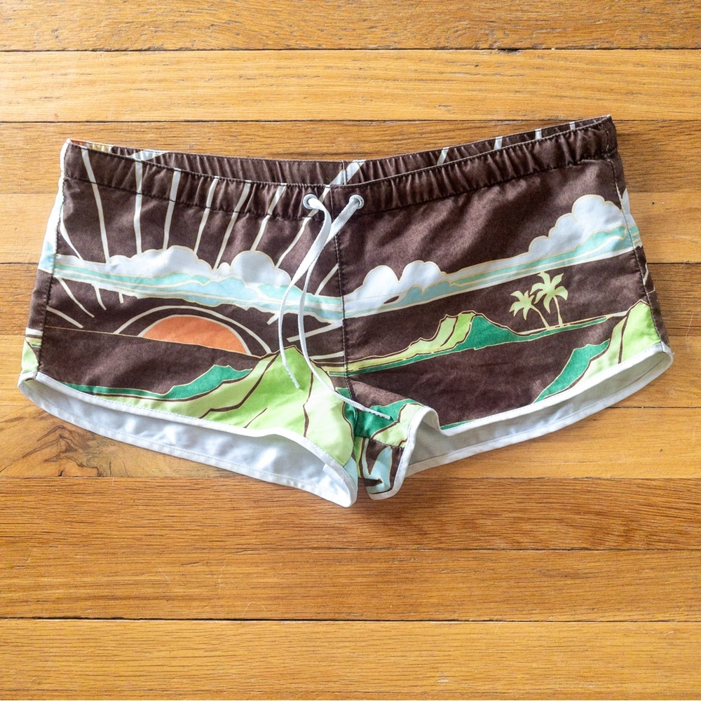 ROXY Vintage Y2K Sunset & Island Print Women's Board Shorts 🏄🏽‍♀️ 🏝️